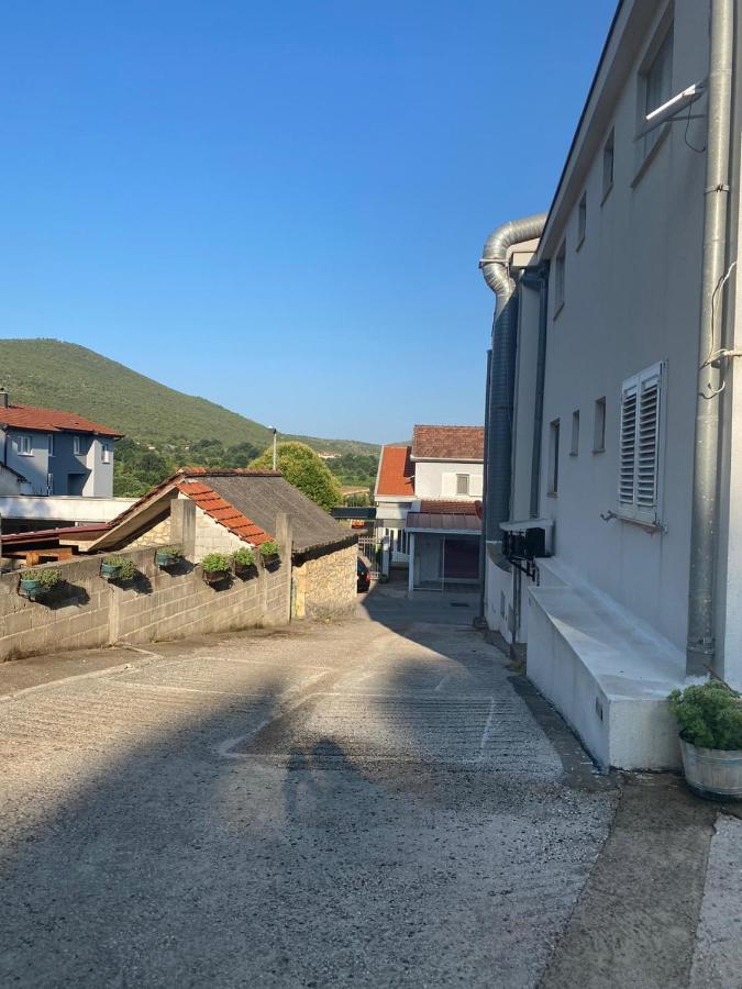 Međugorje Maca I Ante Pavlovic Bed & Breakfast エクステリア 写真